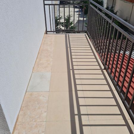 Demir Apartmani Donji Stoj Buitenkant foto