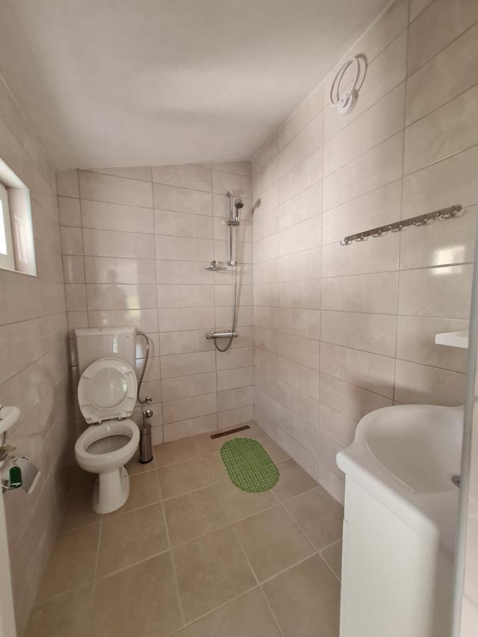 Demir Apartmani Donji Stoj Buitenkant foto