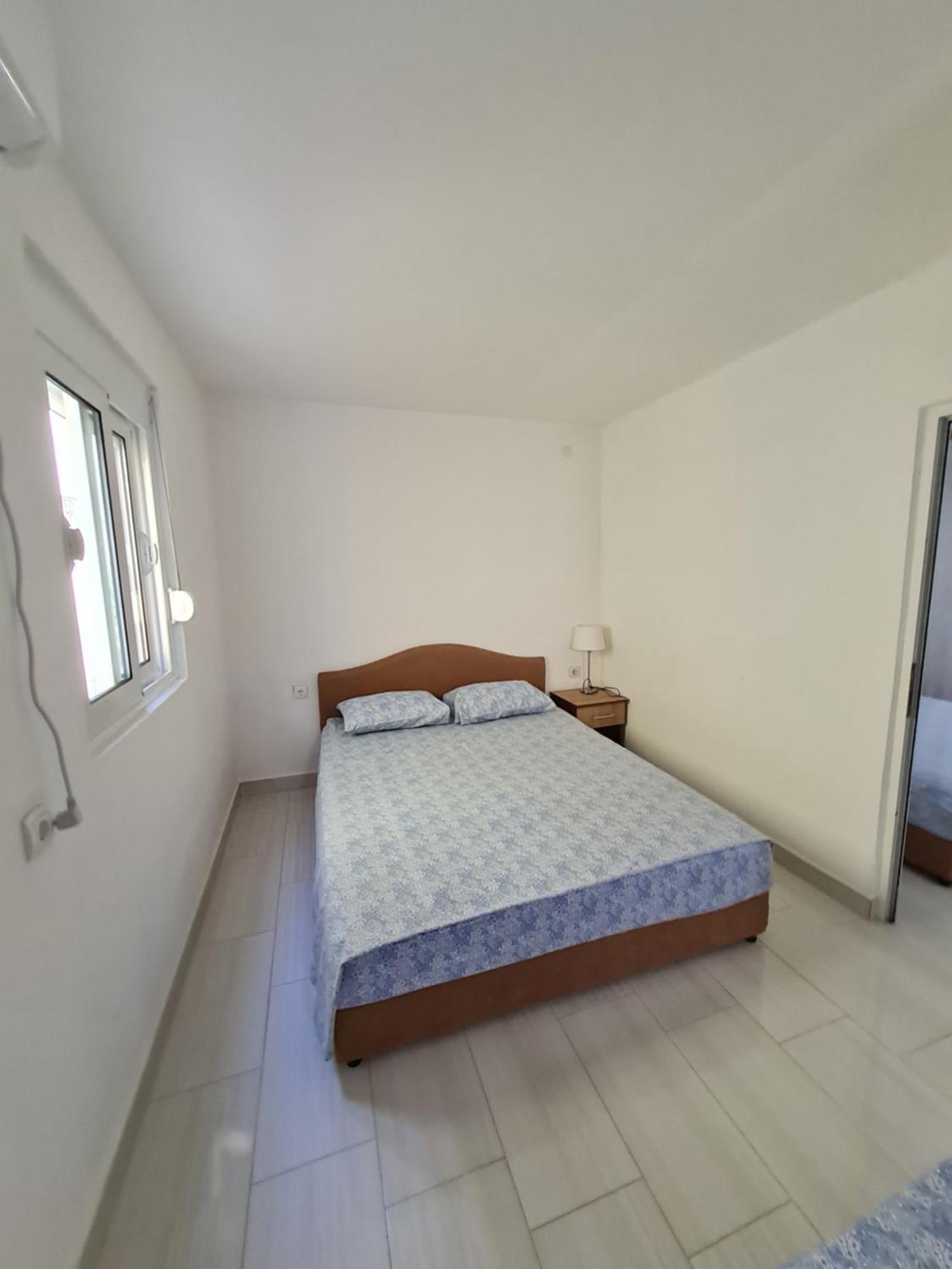 Demir Apartmani Donji Stoj Buitenkant foto